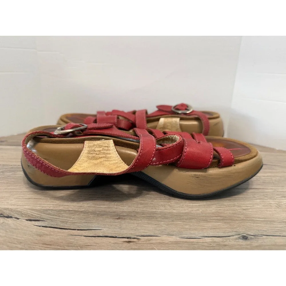 Dansko Portugal Red Leather Parrot Footbed Platform Slingback Sandals 36 5.5–6